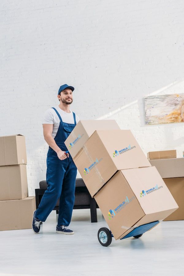 Local and Interstate Removalists services | World of Removalists